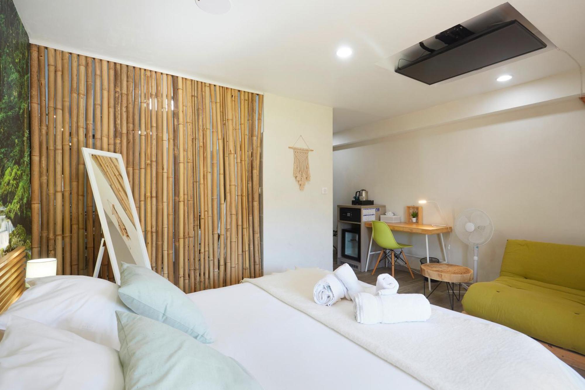 Domaine De 4*